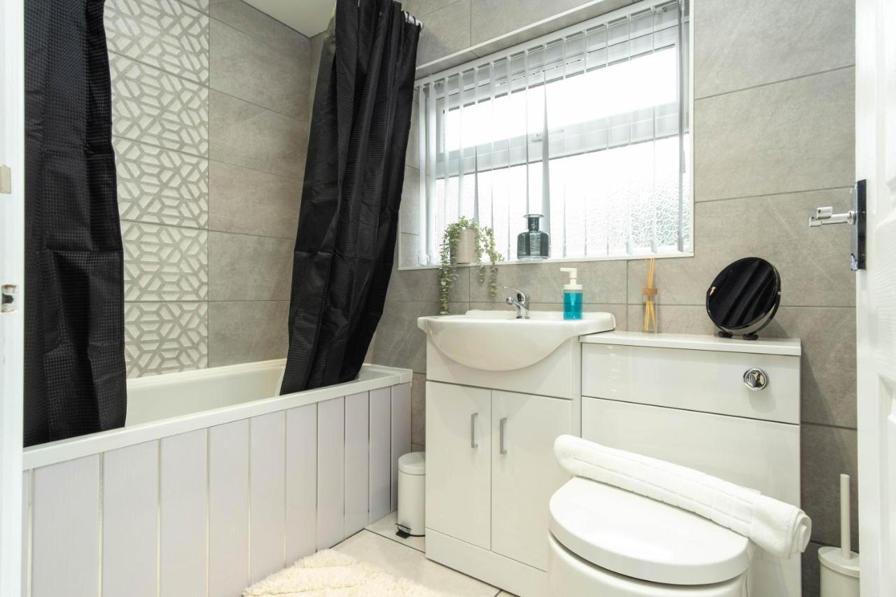 Eden House Villa Coventry Ngoại thất bức ảnh